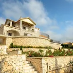 Villa Gionis